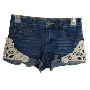 Denim Cut-Off Shorts Shorty Cheeky Crochet Festival Indie Y2K Juniors Size 3‎